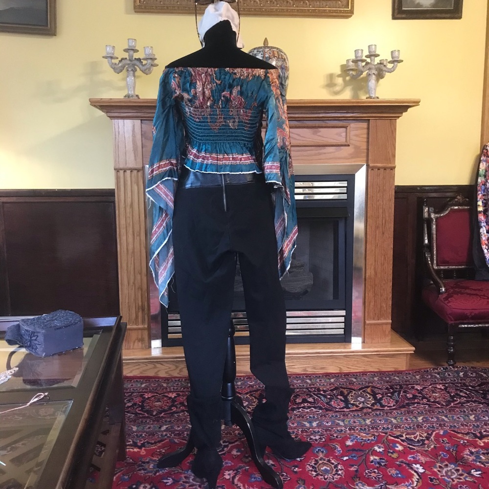 Vintage handmade floral crop blouse bell sleeves